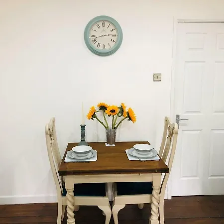 Jasmine Apartment